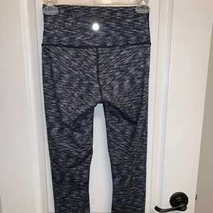 Lululemon Black/White Striped 7/8 pants